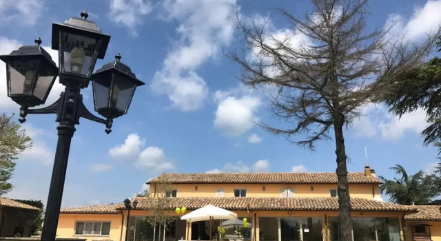 Tenuta di Campolungo, Забронировать Отель Отели Лацио с бассейном, Бассейн