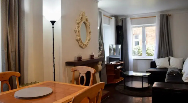 3 Bedroom Flat With Parking In Inchicore, Boek Appartement Dublin Dublin County