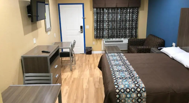Номер Deluxe Deluxe Inn & Suites - Baytown