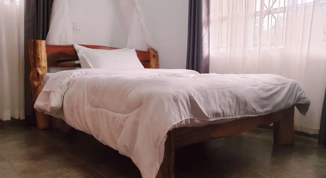 Двухместный номер Deluxe с балконом Merinja Guest House