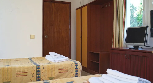 Номер Economy Residence Garden Hotel