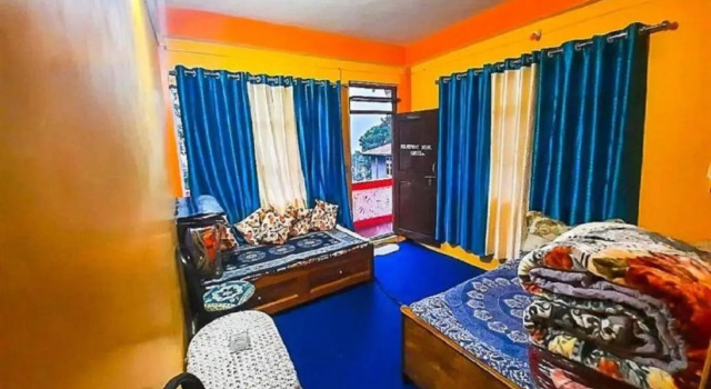 Mountain View Home Stay by StayApart, Book Hotel Hotels in Sikkim with Parking, Parking