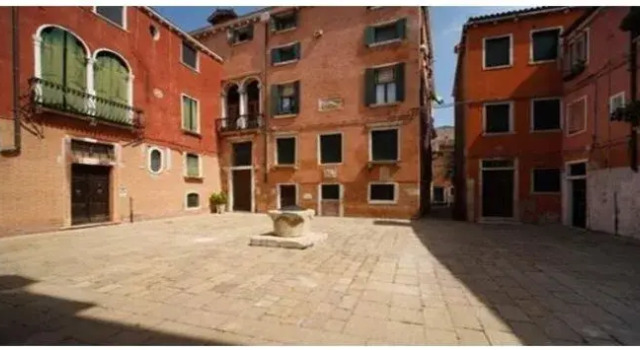 Youth Venice Hostelers Home