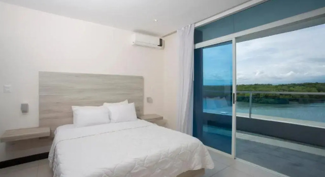 Люкс Puerto Azul Hotel