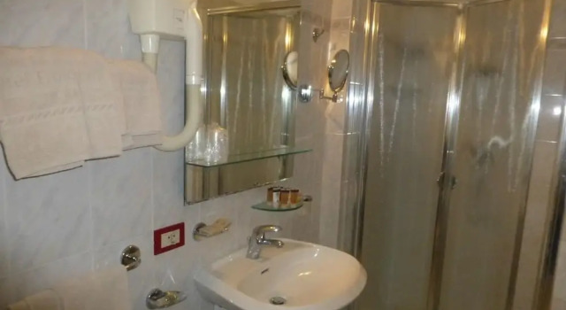 Camera tripla Hotel Bologna