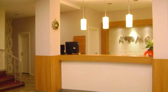 Kyme Hotel
