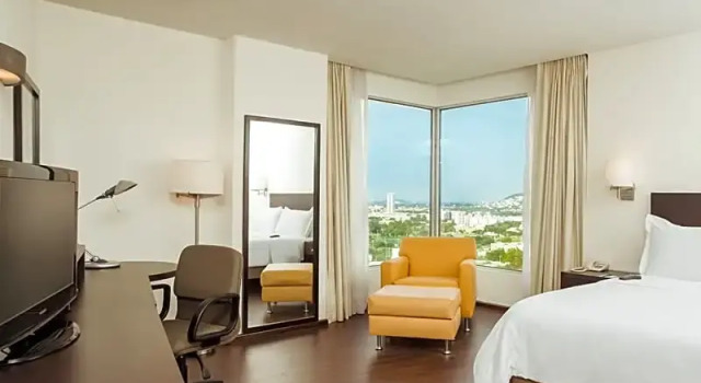 Двухместный полулюкс Fiesta Inn Monterrey Tecnologico
