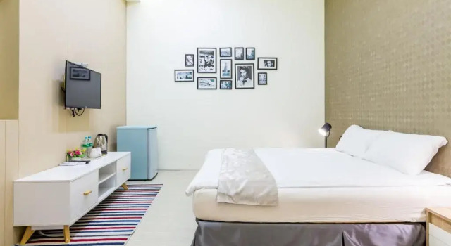 Номер Economy Good time warm home