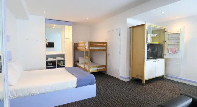 Семейный номер Standard Citrus Hotel Cheltenham by Compass Hospitality