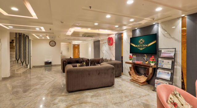 Hotel Kaca Inn - Near New Delhi Railway Station & Connaught Place, Забронировать Отель Отели Дели 4 звезды, 4*