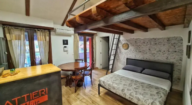 Апартаменты Regis B&B Appartamenti centro storico