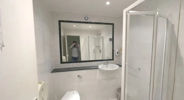 Двухместный номер Economy Manor Hotel