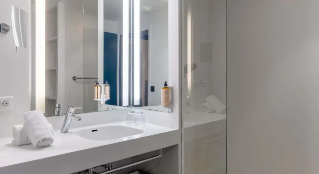 Семейный номер Standard Mercure Annecy Centre