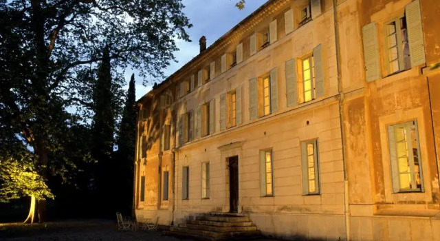 Chateau de Saint Martin, Забронировать Мини-отель Отели Вара с бассейном, Бассейн