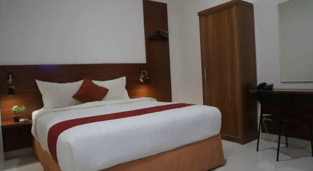 Suite doppia Urbanview Darmo Residence Bandung