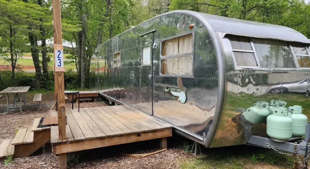 Двухместный номер Standard с красивым видом из окна Emberglow Outdoor Resort