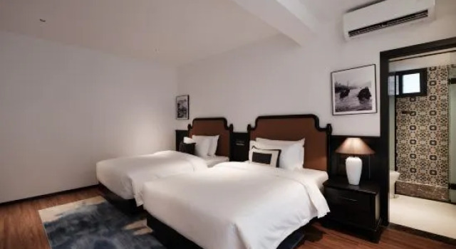 Люкс JA river hotel
