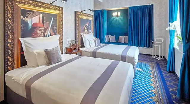 Четырёхместный номер Standard Mystery Hotel Budapest, Preferred Hotels & Resorts