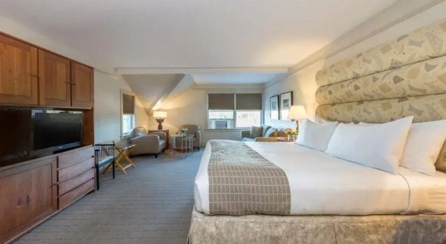 Номер Standard с видом на реку Breakwater Inn
