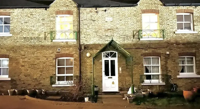 The Wimbledon Haven - 2 bed, Забронировать Отель Отели Лондона 3 звезды, рядом с Саут Уимблдон, 3*