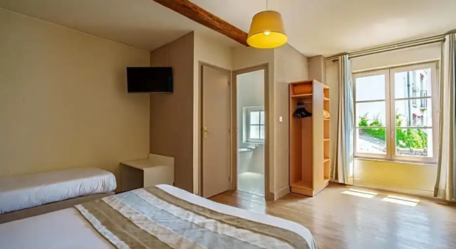 Номер Comfort Hotel Val De Loire