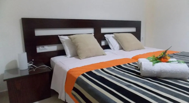 Casa Noste Apartments, Varaa Huoneisto Hotellit Vlorë County pysäköinnillä, Pysäköinti