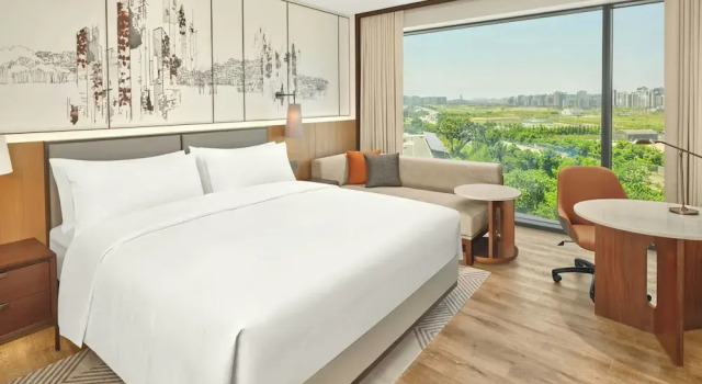 Номер Deluxe Courtyard by Marriott Pyeongtaek