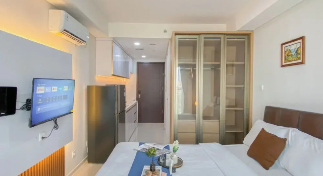 Studio Room Near Kalideres Station At Daan Mogot City Apartment, Book Apartment Jakarta Jakarta Province