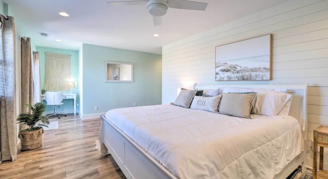 Stunning Surf City Home on Canal w/ Game Room!