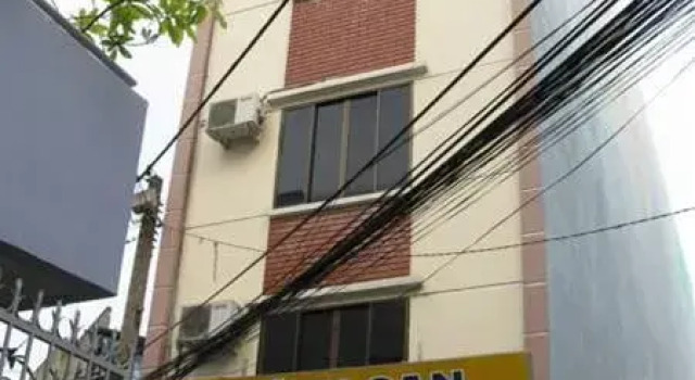 Yen Nhi Hotel