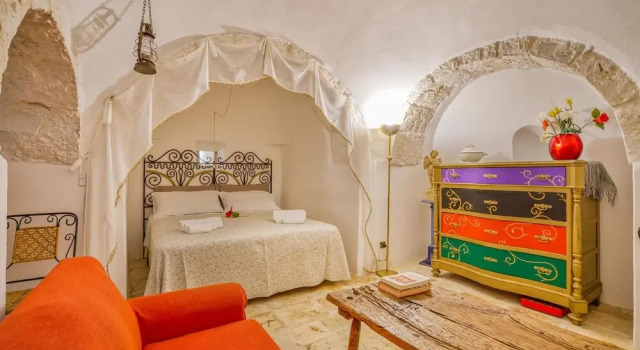 Nice Home in Carovigno With 3 Bedrooms, Wifi and Outdoor Swimming Pool, Buchen Sie Hotel Hotels in Carovigno mit Pool, Schwimmbad
