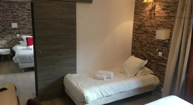 Семейный номер Standard Hôtel Chastellares