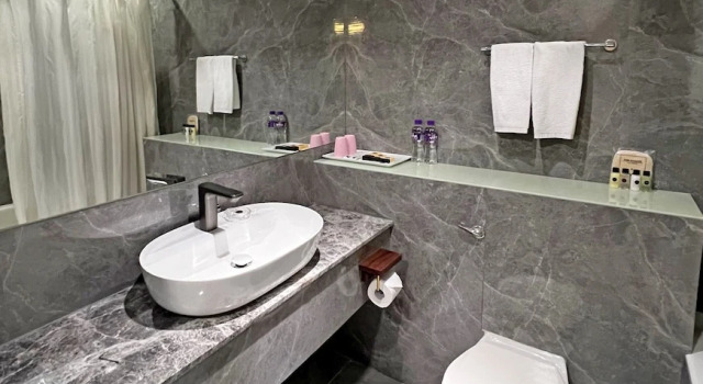 Номер Standard Hennessy Hotel