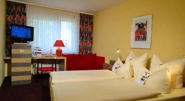 Трёхместный номер Comfort Michel Hotel Hodenhagen Serengeti