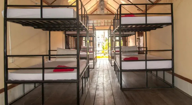 Кровать в общем номере The Billabong Guesthouse