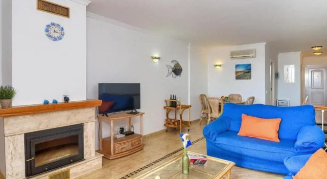 Poolbeach V by Aguilarent, Book Hotel Moraira Costa Blanca