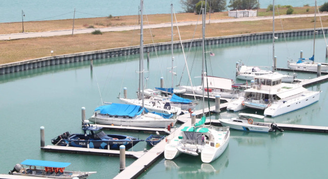 Marina Crescent Condominium, Prenota Hotel Port Dickson Negeri Sembilan