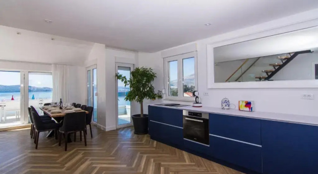Seafront Luxury Apartments Fun, Забронировать Апартаменты/квартира Трогир Ciovo Island