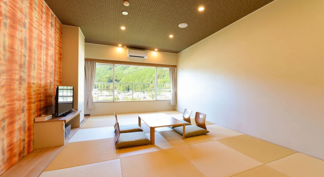 Номер Superior Ooedo Onsen Monogatari Hotel Kinugawa Gyoen