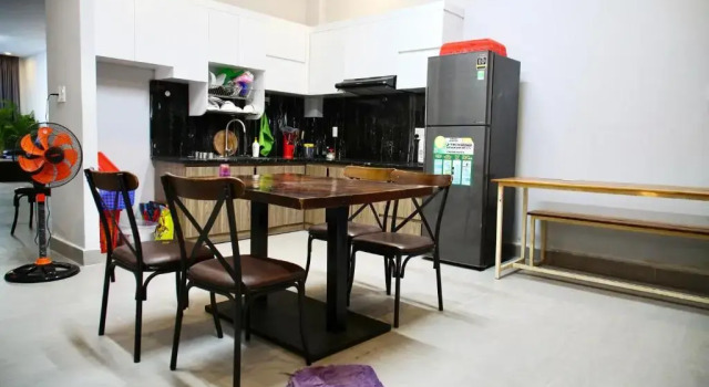 8BR west coast Phu Quoc beach townhouse shared swimming pool, Забронировать Дом для отпуска Виллы Дуонг Того, Вилла