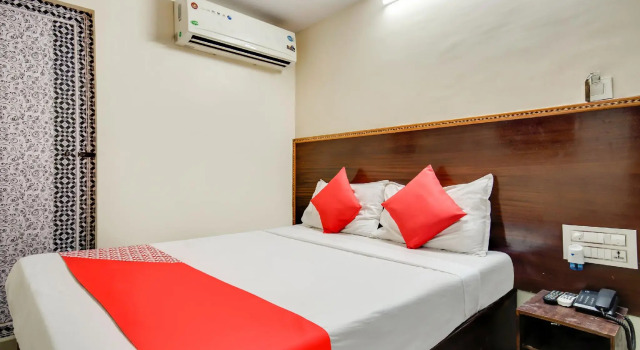 OYO 78389 Hotel Maruthi Residency