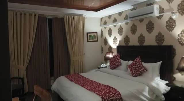 S Chalet Bhurban