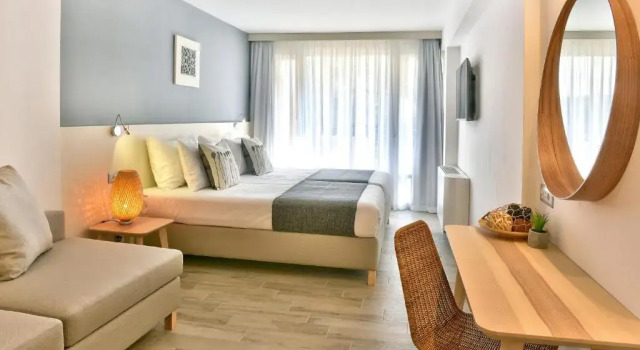 Номер Superior iHotel Sunny Beach