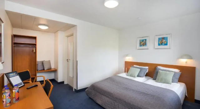 Standard Doppel Zimmer OnlySleep Trafikcenter
