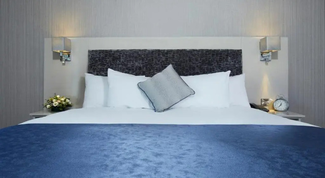 Номер Deluxe Tower Hotel & Leisure Centre
