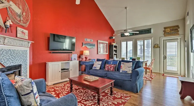 Коттедж Ocean-view Beach House in Galveston, Dogs Welcome!