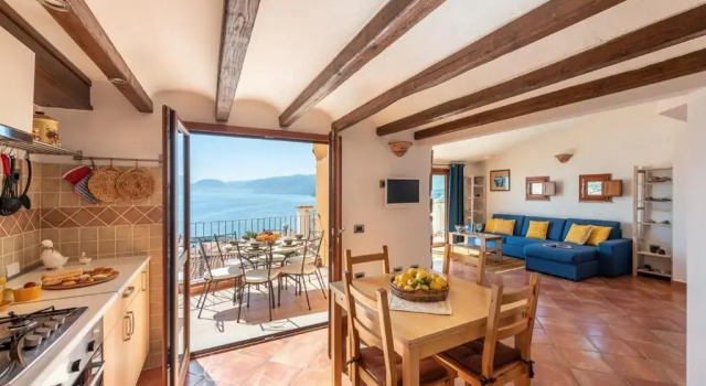 Casa Con Vista Mare