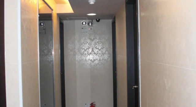Empire Commercial Hotel, Boek Hotel Kowloon Hongkong, in de buurt van The ONE