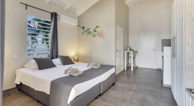 Двухместный номер Deluxe с балконом All Seasons by Boutique Bonaire Unique Resorts