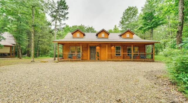 Коттедж Broken Bow Cabin w/ Private Hot Tub: 14 Mi to Lake